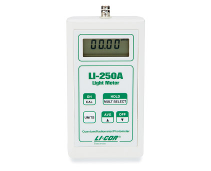 ライトメーター (LI-250A)　光量子 0.01 ～ 19,999 μmol / s-1 m-2 まで広範囲の測定が可能
