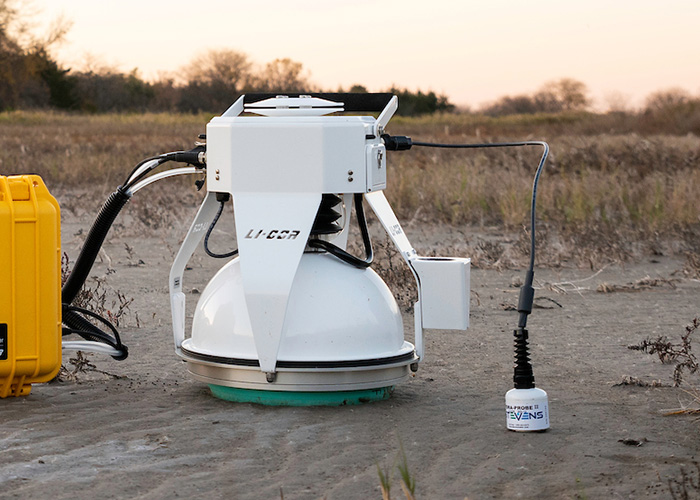 8200-01S　土壌呼吸測定用スマートチャンバー